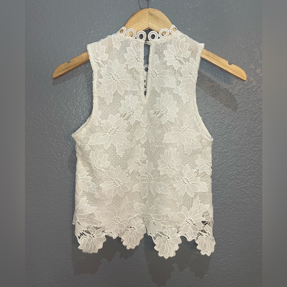 Topshop Floral Lace Shell Top - Picture 6 of 8